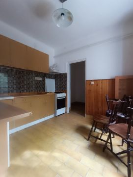 Eladó Ház 2030 Érd , Postástelep, frekventált rész