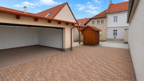 Eladó Telek 9025 Győr , Beér köz közelében