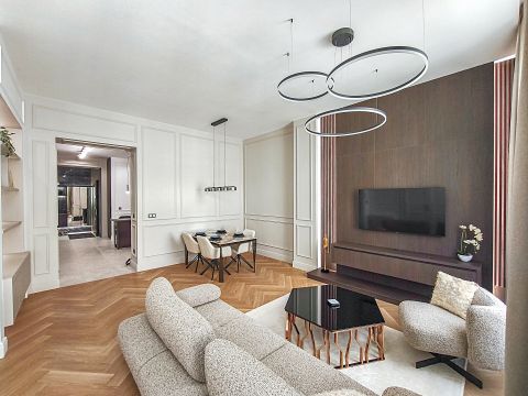 Eladó Lakás 1066 Budapest 6. kerület , ELEGÁNS, STÍLUSOS 3 SZOBÁS LAKÁS AZ ANDRÁSSY ÚTNÁL