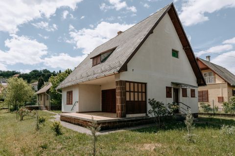Eladó Ház 8220 Balatonalmádi , Zichy Mihály utca közelében