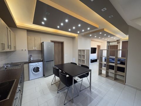 Kiadó Lakás 9026 Győr 