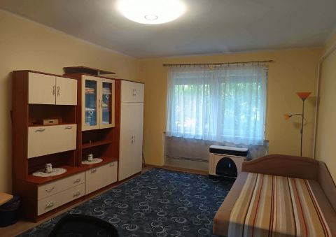 Eladó Lakás 7622 Pécs , PTE-ÁJK