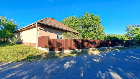 Eladó Ház 2241 Sülysáp 