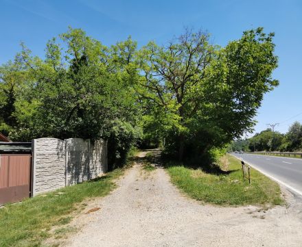 Eladó Telek 8174 Balatonkenese , Balatontól 200m-re