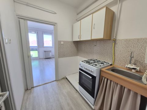 Kiadó Lakás 8900 Zalaegerszeg 
