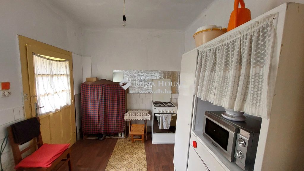 4031 Debrecen , Nagysándor telepen eladó ház — 1/7