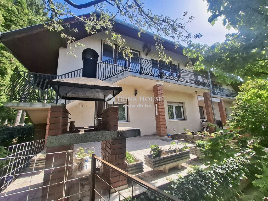 For sale House 2600 Vác, 