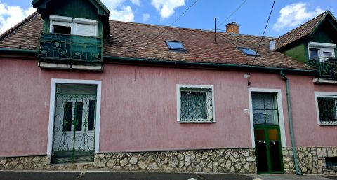 Eladó Lakás 7627 Pécs 