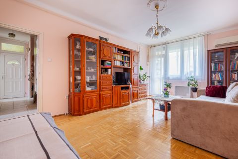 Eladó Lakás 1148 Budapest 14. kerület , Egressy tér közelében 1. emeleti 2 szobás lakás