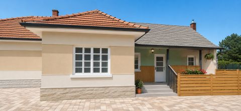 Eladó Ház 8174 Balatonkenese 