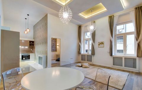 Eladó Lakás 1078 Budapest 7. kerület , Városligetnél boutique lakás teljes bútorzattal!