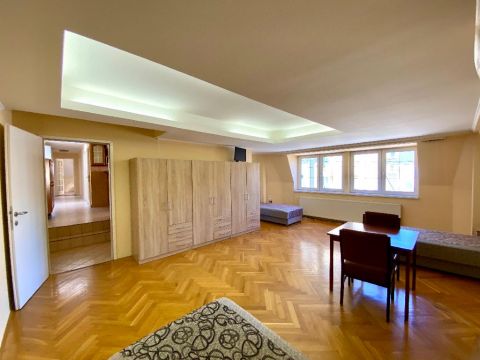 Eladó Ház 2500 Esztergom , 2500 Esztergom, Belváros