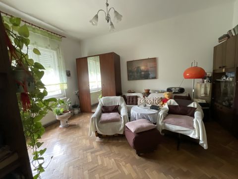 Eladó Lakás 1115 Budapest 11. kerület 