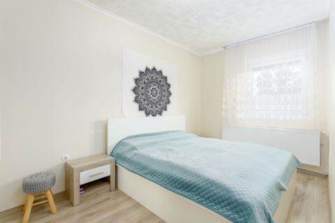 Eladó Ház 9100 Tét Bartók Béla utca közelében