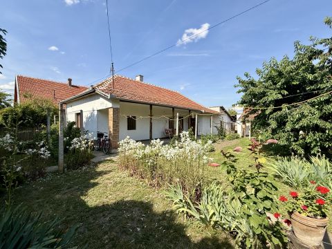 Eladó Ház 5600 Békéscsaba 