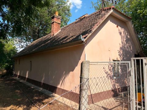 Eladó Ház 6000 Kecskemét , Eladó 80m2 tanya nagy területtel Felsőszéktóban