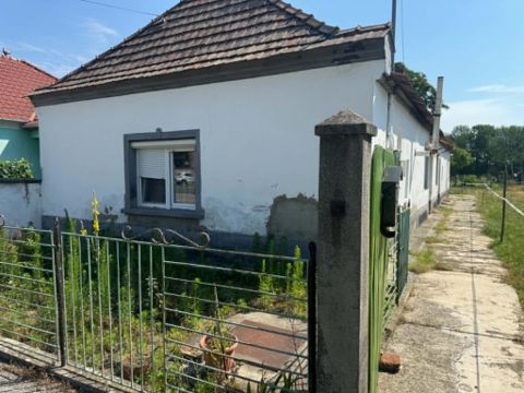Eladó Ház 9131 Mórichida Új utca környéke