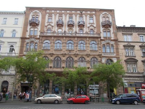 Eladó Lakás 1066 Budapest 6. kerület , Kivételes ehetőség Budapest VI.ker.elegáns Színháznegyedében