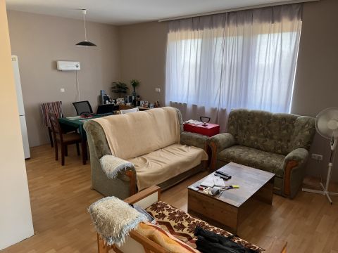Eladó Ház 9085 Pázmándfalu Pannonhalmi út közelében