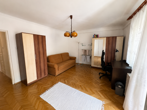 Kiadó Lakás 7626 Pécs 