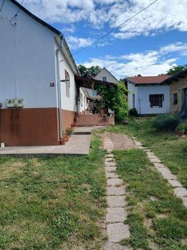 Eladó Ház 8228 Lovas 
