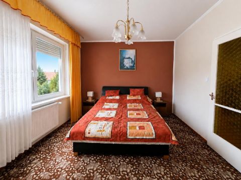 Eladó Lakás 9011 Győr , 9029 Győr, Révfalu