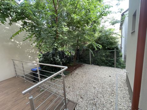Kiadó Ház 9700 Szombathely Központ közelében