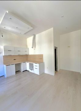 Eladó Lakás 1092 Budapest 9. kerület , ***RÁDAY UTCÁBAN NAPPALI+ 2 HÁLÓS LAKÁS ***