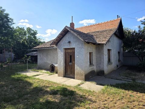 Eladó Ház 5400 Mezőtúr , 5400 Mezőtúr, csendes