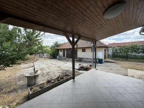 Eladó Ház 2721 Pilis Tesco közelében 