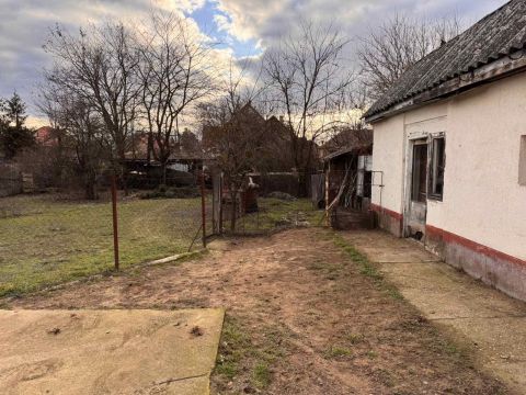 Eladó Ház 2251 Tápiószecső 