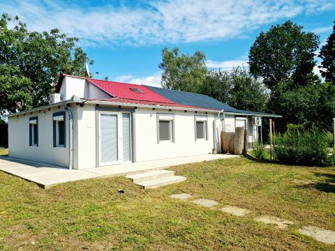 Eladó Ház 5502 Gyomaendrőd , Bónom-zugi holtág üdülőterület