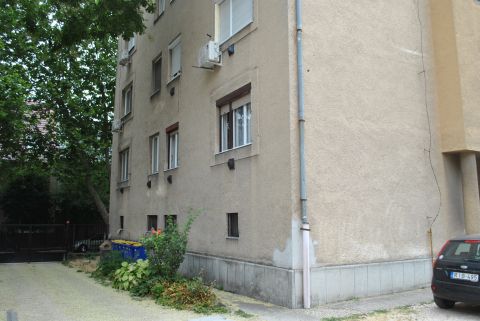 Eladó Lakás 6000 Kecskemét Belvárosi garzon tégla társasházban ELADÓ