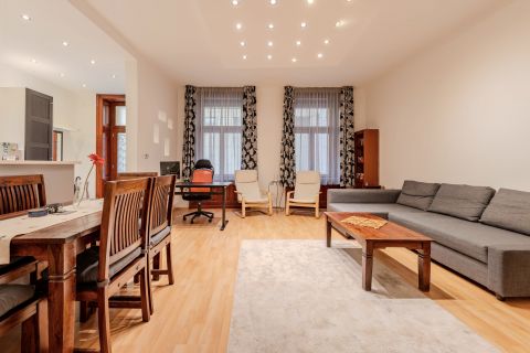 Eladó Lakás 1093 Budapest 9. kerület , Corvinus Egyetem közelében