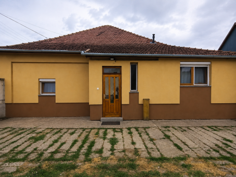 Eladó Ház 6800 Hódmezővásárhely Agyag utca