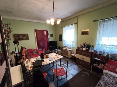 Eladó Ház 6000 Kecskemét Hunyadivárosban ház eladó
