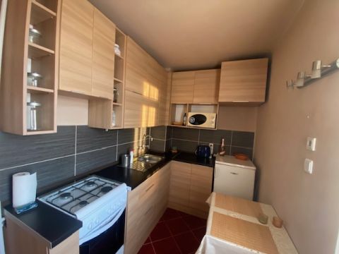 Kiadó Lakás 7624 Pécs , Kiadó lakás, Pécs-Egyetemváros - Orvosi kartól 100 m-re!