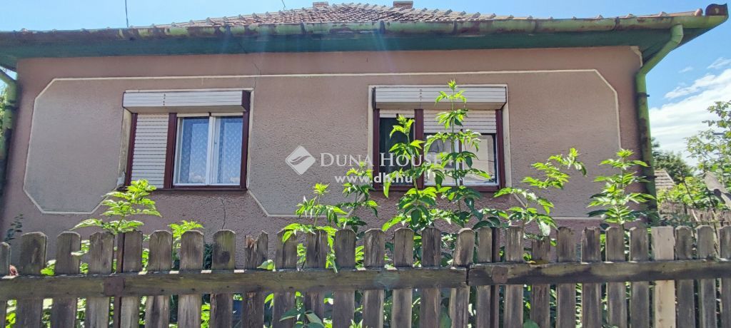 4066 Tiszacsege — 1/18