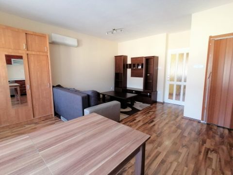 Kiadó Lakás 5600 Békéscsaba 
