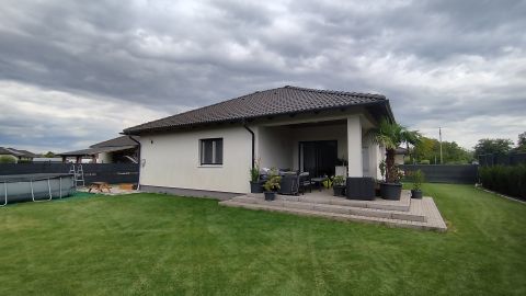 Kiadó Ház 9700 Szombathely 
