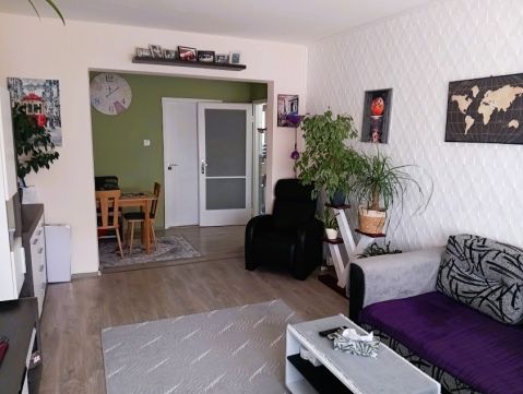 Eladó Lakás 2536 Nyergesújfalu 