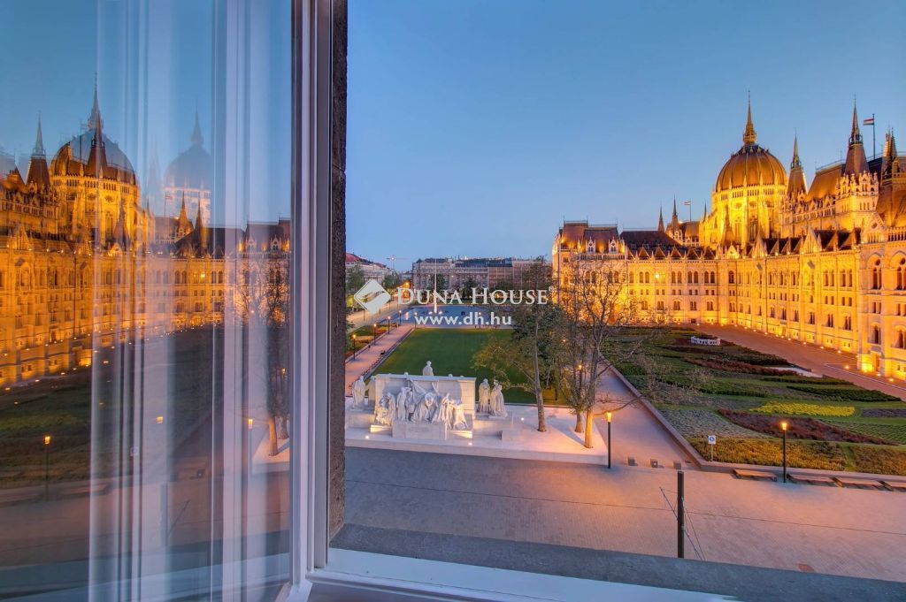 1055 Budapest 5. kerület — 1/21