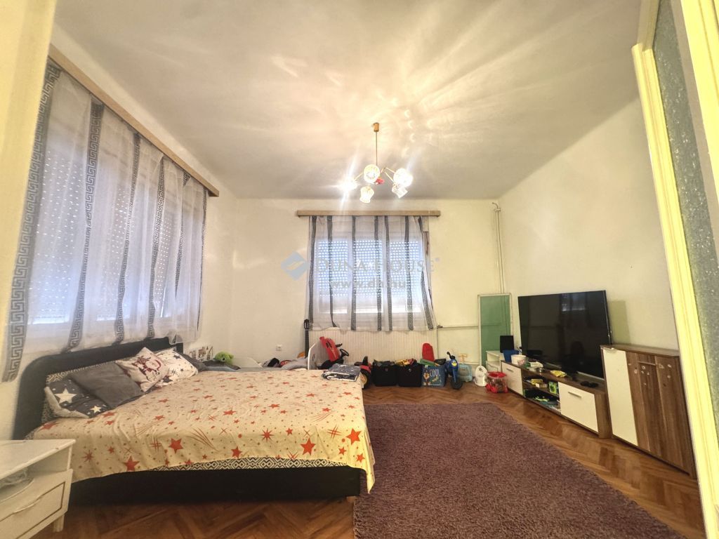 4090 Polgár , Polgár autópályához 4 km-re — 1/11