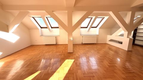 Kiadó Lakás 9022 Győr 