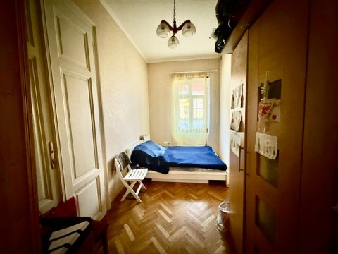 Eladó Lakás 7624 Pécs 