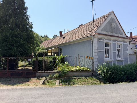 Eladó Ház 9914 Döbörhegy 