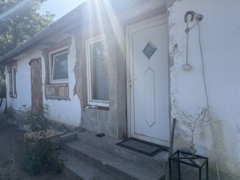 Eladó Ház 2213 Monorierdő 
