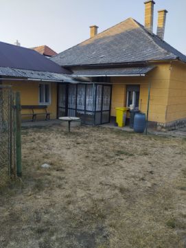 Eladó Ház 8422 Bakonynána 