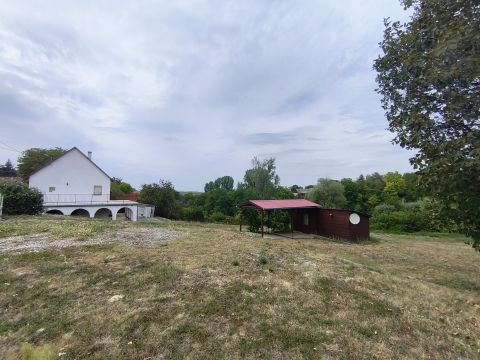 Eladó Ház 7091 Pári , Kis utca