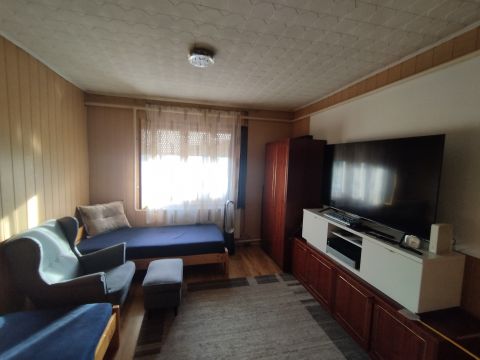 Eladó Ház 2800 Tatabánya 